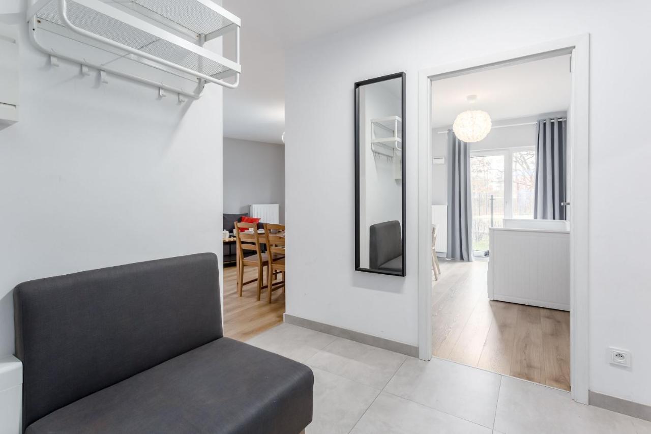 Chill Apartments Marywilska Varşovia Exterior foto