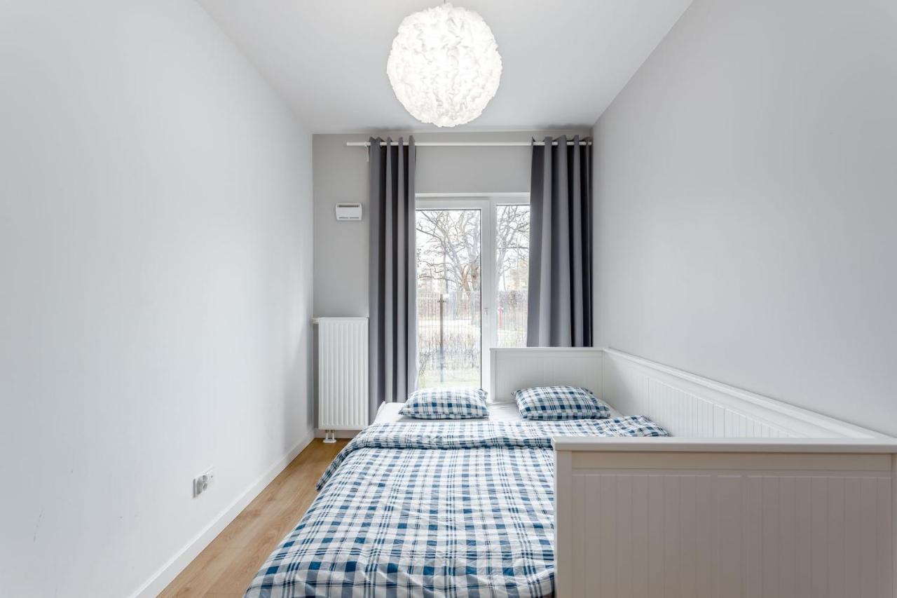 Chill Apartments Marywilska Varşovia Exterior foto