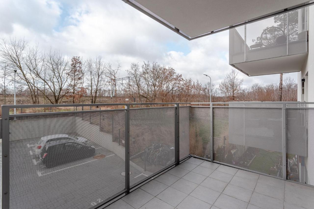 Chill Apartments Marywilska Varşovia Exterior foto